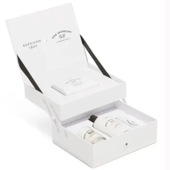 Beekman 1802 × Schitt’s Creek Rose Apothecary Gift Set –Limited Edition - NEW - Picture 1 of 12